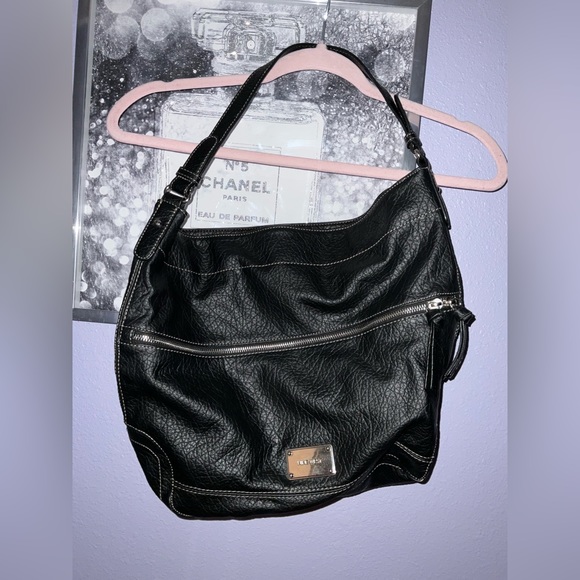 Nine West Handbags - SOLD NINE WEST BLACK LEATHER HANDBAG PRELOVED